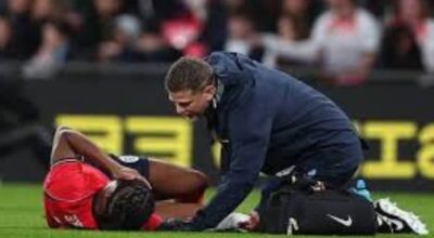 Noni Madueke, blessée au genou, voit sa genouillère inquiéter ses fans, qui sont sous le choc 2026