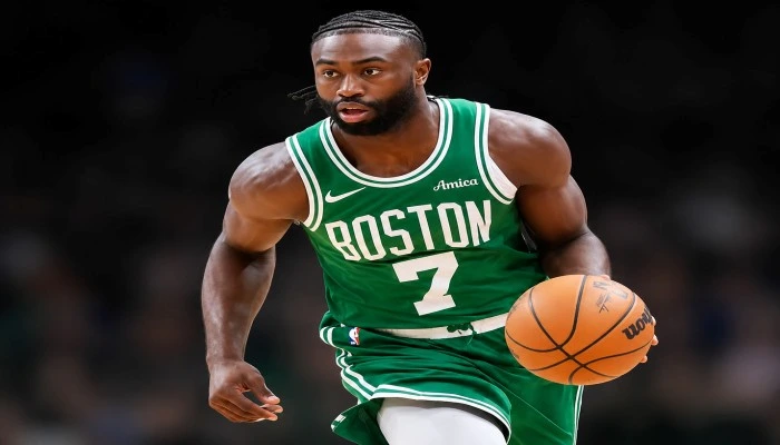 Les rumeurs d’échange concernant Jaylen Brown incluent une actualité liée à son âge sur Instagram.