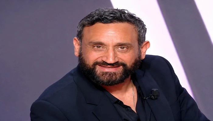 La vie privée de Cyril Hanouna : détails sur sa famille et son âge
